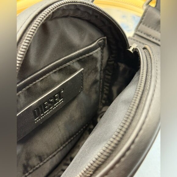 🆕 DIESEL 🧿 NWOT Rinke Circle Shoulder Bag - All Black - Picture 11 of 14
